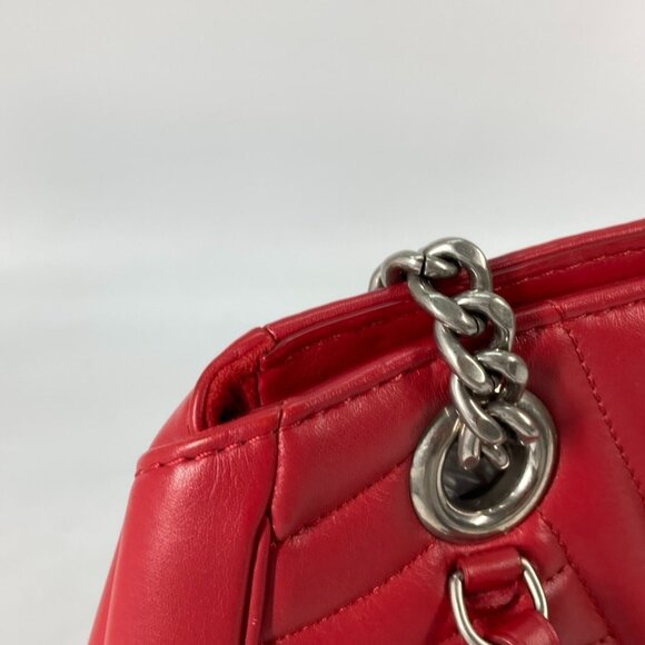 LOUIS VUITTON Red Leather Shoulder Bag - Picture 7 of 16